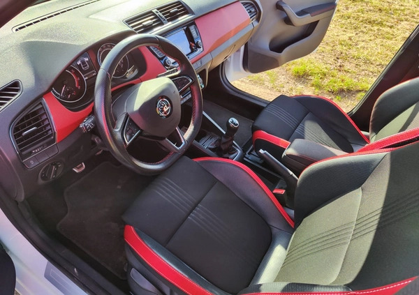 Skoda Fabia cena 59000 przebieg: 56000, rok produkcji 2019 z Gogolin małe 137